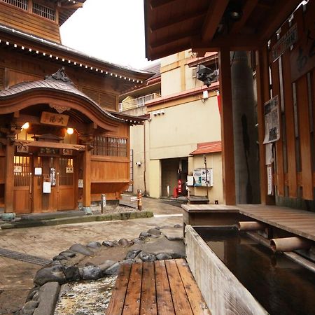 Mominoki Hotel Nozava Onszen Kültér fotó